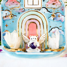 Load image into Gallery viewer, Angel Bear’s Crystal Cloud Home Vase