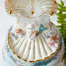 Load image into Gallery viewer, Seashell MerBear Box