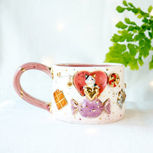 Load image into Gallery viewer, Fidget SweetHeart Calico Kitty Cup
