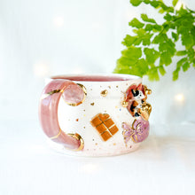 Load image into Gallery viewer, Fidget SweetHeart Calico Kitty Cup
