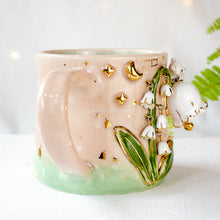 Load image into Gallery viewer, Lily of the Valley Bear Mug
