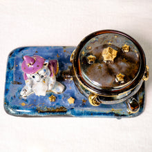 Load image into Gallery viewer, Moonstone Tabby Kitty Witch-Cauldron Jewelry Box
