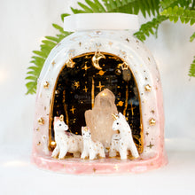 Load image into Gallery viewer, Unicorn Family Cave Lamp
